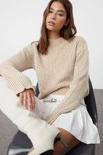 Trendyol Camel Crop Soft Texture Crew Neck Knit Sweater