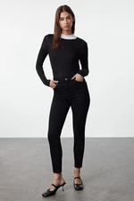 Jeansy damskie Trendyol Skinny