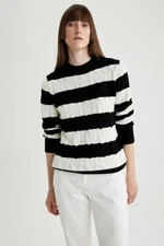 DEFACTO Relax Fit Striped Crew Neck Sweater