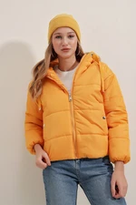 Bigdart 5117 Inflatable Hooded Coat - Yellow