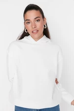 Trendyol White Basic Regular/Normal fit Thick Knitted Sweatshirt with Fleece interior.