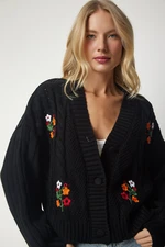 Happiness İstanbul Women's Black Embroidered Knitted Pattern Sweater Cardigan PA0009