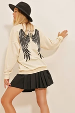 Trend Alaçatı Stili Women's Beige Crew Neck Front And Back Wings Printed Oversize Sweatshirt