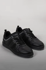 Riccon Men's Sneakers 00122022 Black