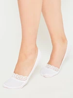 White socks Yups ax4142. R01