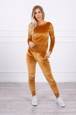 Velour set with ruffles on the back camel