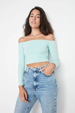 Trendyol Light Green Fitted/Simple Carmen Collar Crop Stretchy Knitted Blouse