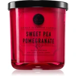 DW Home Signature Sweet Pea Pomegranate vonná sviečka 275 g