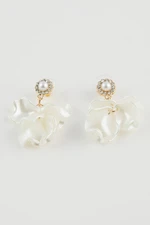 DEFACTO Women's Flower Patterned White Pearl Earrings