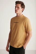 GRIMELANGE Frankie Men's Special Structured Textured Thick Fabric Printed 100% Cotton Beige T-shir