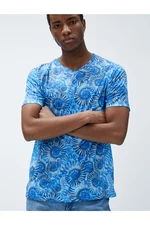 Koton Geometric Print T-Shirt, Crew Neck, Slim Fit, Short Sleeves.