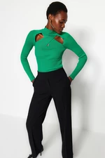 Trendyol Green Window/Cut Out Knitwear Sweater