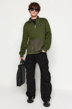 Trendyol Khaki Men's Regular/Regular Fit Zippered Stand-Up Collar, Soft Pile On the Inside with Thick Label. Sweatshirt.