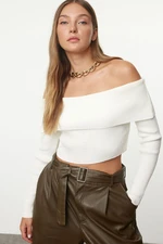 Trendyol Ecru Super Crop Carmen Collar Knitwear Sweater