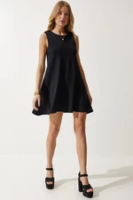 Happiness İstanbul Women's Black Crew Neck Summer Woven Bell Dress