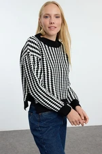 Trendyol Black Basic Striped Knitwear Sweater