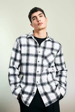 DEFACTO Regular Fit Plaid Lumberjack Pocket Detail Long Sleeve Shirt