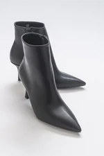 LuviShoes Raison Black Women's Boots