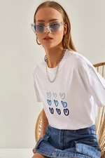 Bianco Lucci Women's Heart Printed Tshirt