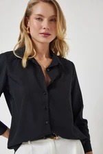 Happiness İstanbul Women's Black Soft Textured Basic Shirt