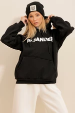 Trend Alaçatı Stili Women's Black Hooded Kangaroo Pocket 3 Thread Inner Raising Front Printed Oversize Sweatshirt