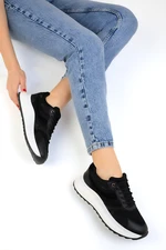 Soho Women's Black Sneakers 19006