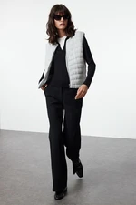 Trendyol Grey Melange Zippered Crew Neck Puffer Knit Vest