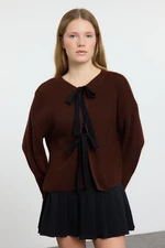 Trendyol Brown Crop Double-Sided Wearable Ribbon/Bow Tie Detailed Knitwear Sweater