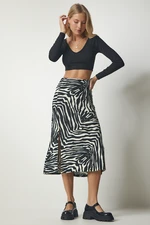 Happiness İstanbul Women's Black Cream Patterned Viscose Skirt with a Slit