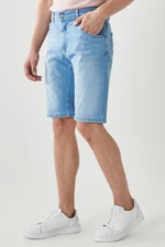 AC&Co / Altınyıldız Classics Men's Ice Blue Comfort Fit Relaxed Cut 5 Pocket Flexible Denim Jeans Shorts