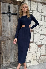 Trend Alaçatı Stili Women's Navy Blue Outcut Cut Self-Textured Midi Dress