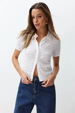 Trendyol White Textured Fitted Short Sleeve Stretch Knitted Blouse